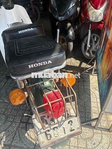 Honda Cup 81 50cc Trắng, Xanh lá 48201 km