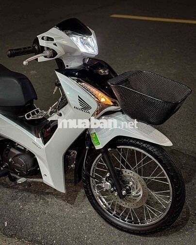 Future 125i 2024 Trắng Đen zin có góp