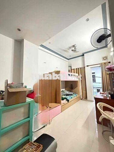 Hot, Bán nhà 4 tầng Mới đẹp Đất Mới, 27m2, hẻm xe hơi thông, nhỉnh 3,