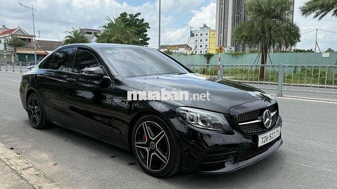 Mercedes-Benz C 300 AMG 2018 Đen 52000 km