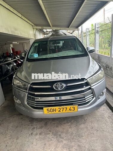 Toyota Innova 2017 E Số tay Bạc