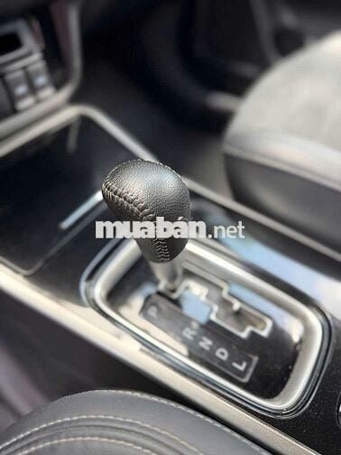 Mitsubishi Outlander CVT 2023 Trắng