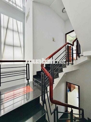 NHÀ HẺM XE HƠI PHẠM VĂN CHIÊU (4x20M) - 4 PHÒNG NGỦ 5WC
