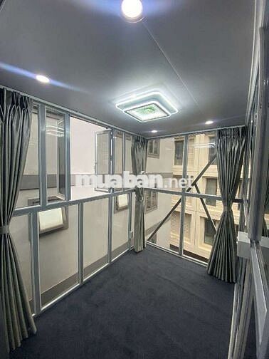 Cho Thuê nhà tập thể Thái Hà, tuyệt đẹp, 68m2, giá 9 triệu/tháng