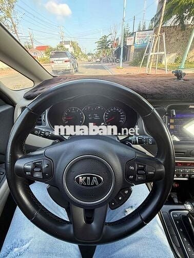 Kia Rondo tự động gat 2018 gia đinh ít đi!