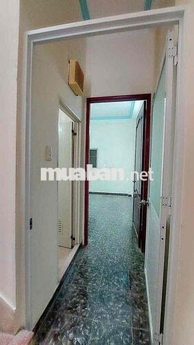 Cho thuê Phòng ban công đối diện công viên đường số 28 Bình Phú
