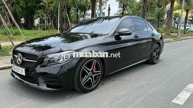 Mercedes-Benz C 300 AMG 2018 Đen 52000 km