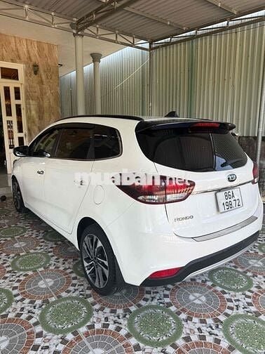 Kia Rondo tự động gat 2018 gia đinh ít đi!
