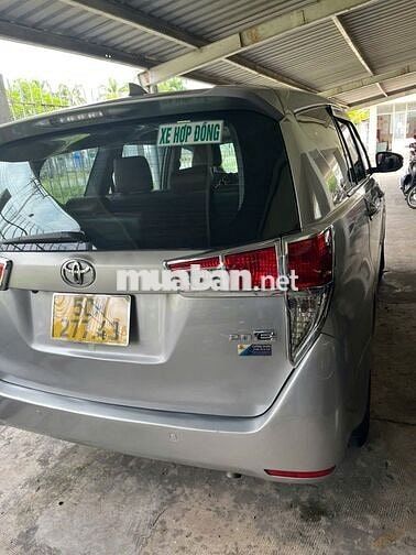 Toyota Innova 2017 E Số tay Bạc