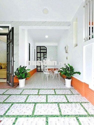 Nhà mới rộng 4pn Full nội thất KDC Nam Long giá tốt