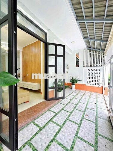 Nhà mới rộng 4pn Full nội thất KDC Nam Long giá tốt
