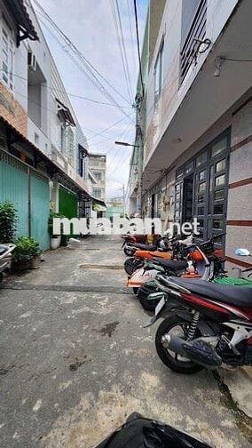 Nhà cho thuê đg cây keo,tam phú,thủ đức