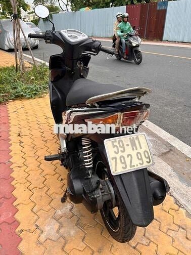 Yamaha Luvias 2012 Xanh đen