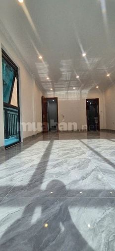 Cho thuê nhà mặt phố nguyễn cơ thạch . Dt. 45 m2 * 6 tầng thang máy.