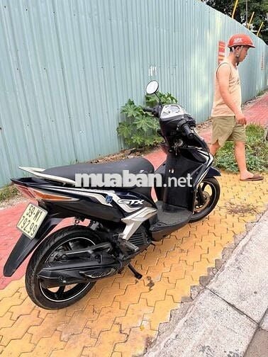 Yamaha Luvias 2012 Xanh đen
