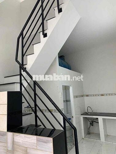cho thuê nhà 2pn hẻm 405// hậu giang p11 q6 ( khu cc him lam )
