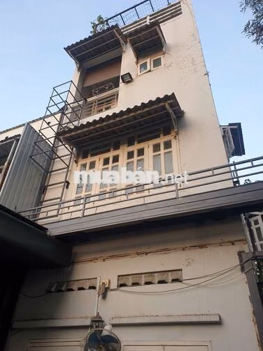 BÁN NHÀ PHỐ 4 TẦNG ĐƯỜNG 20 TÂN MỸ – SÁT PMH – VIEW SÔNG THOÁNG MÁT