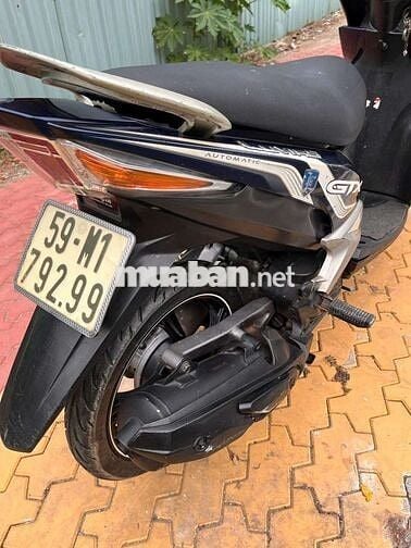 Yamaha Luvias 2012 Xanh đen