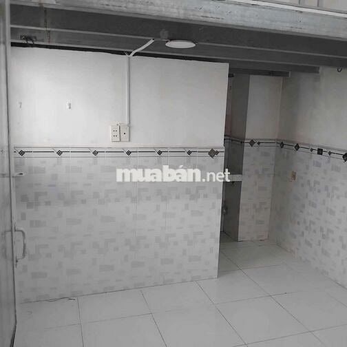 PHÒNG SIÊU ĐẸP SIÊU THOÁNG MÁT VỚI CỬA SỔ THÔNG BAN CÔNG- CĂN GÓC