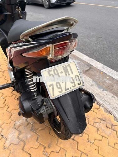 Yamaha Luvias 2012 Xanh đen
