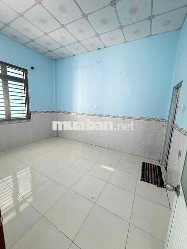 Nhà nguyên căn 5x16m kdc Hồng Loan