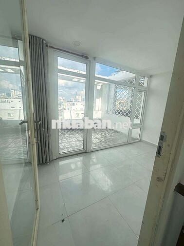 Cho thuê nguyên căn Trống rộng, 5pn6wc, hxh Nguyễn Văn Đậu p11 B.Thạnh