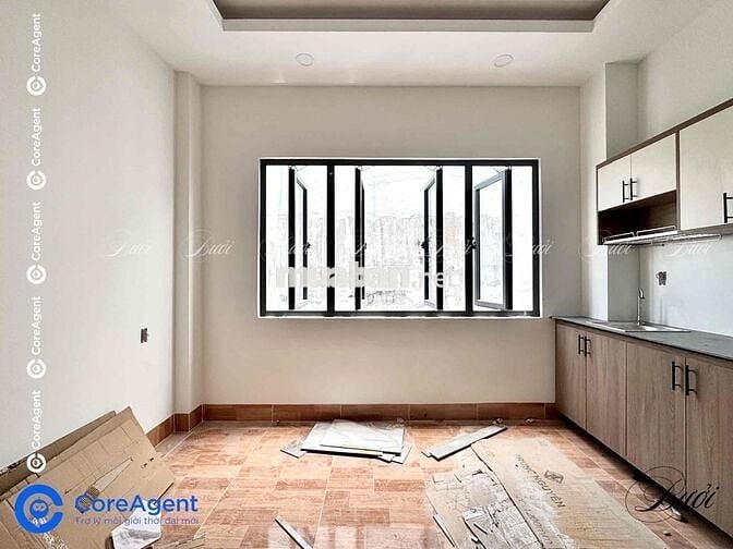 Studio CS TRỜI mới xây, ngay SVĐ Phú Thọ - Vxoay Lê Đại Hành