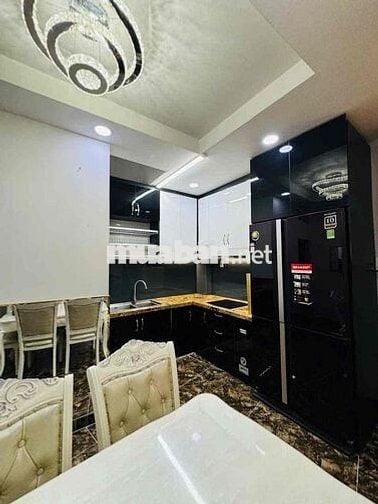Nhà ngon Tân Bình, full nội thất cao cấp👍👌