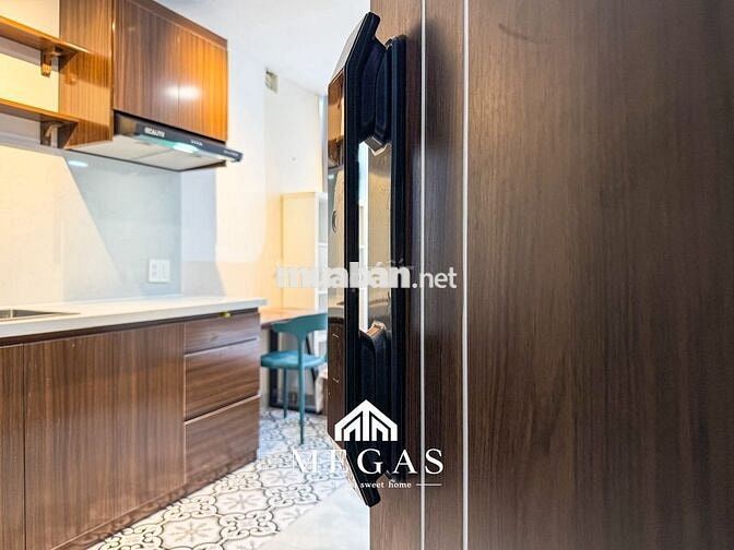 CĂN HỘ LUXURY CAO CẤP - ĐẦY ĐỦ NỘI THẤT NGAY DƯƠNG QUẢNG HÀM -ĐH VLU