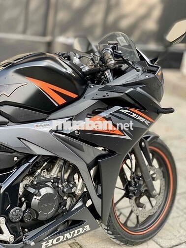 Honda CBR150R 2019 Odo 21000 km Chính Chủ Giá Tốt