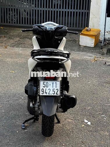 Honda SH 160i cuối 2023 bstp 9 chủ