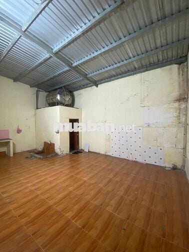 CHO THUÊ KHO 6x20m 7triệu - ĐIỆN 3pha - ĐƯỜNG XE TẢI LỚN