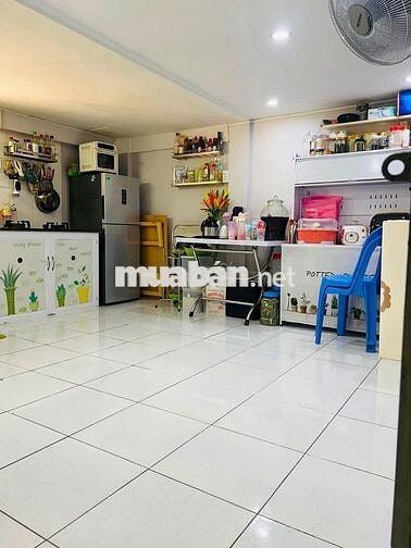 (9627) căn hộ Becamex Định Hòa. Lầu 1 sổ hồng 615 triệu
