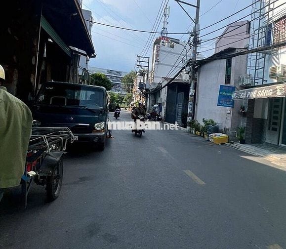 CHO THUÊ NHÀ MẶT TIỀN ĐƯỜNG TÂN SƠN NHÌ 8X20 CẤP 4 THÔNG SUỐT