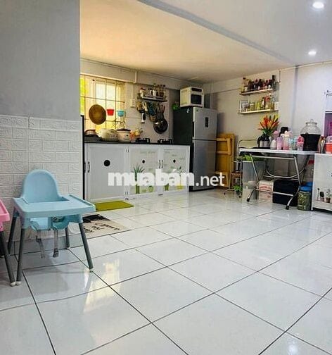 (9627) căn hộ Becamex Định Hòa. Lầu 1 sổ hồng 615 triệu