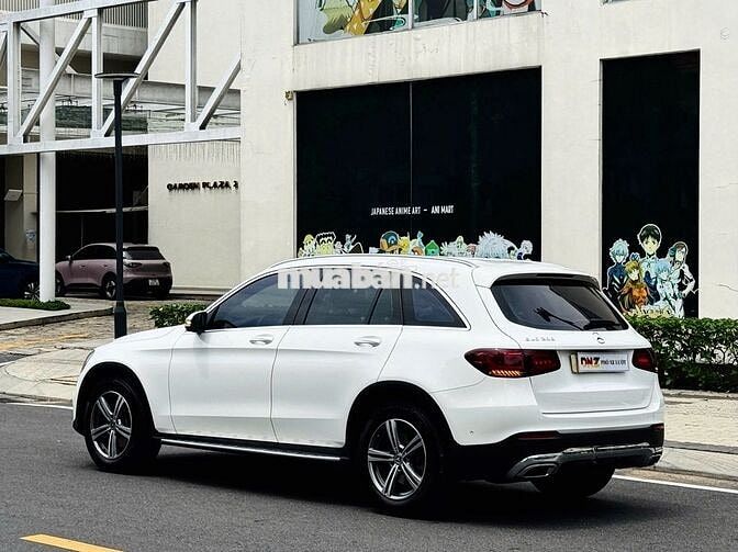 Mercedes-Benz GLC200 2022 Trắng