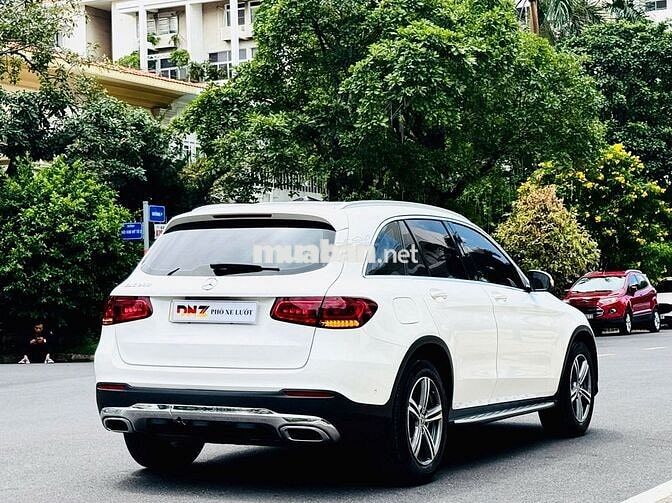 Mercedes-Benz GLC200 2022 Trắng