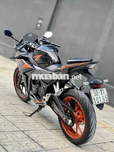 Honda CBR150R 2019 Odo 21000 km Chính Chủ Giá Tốt