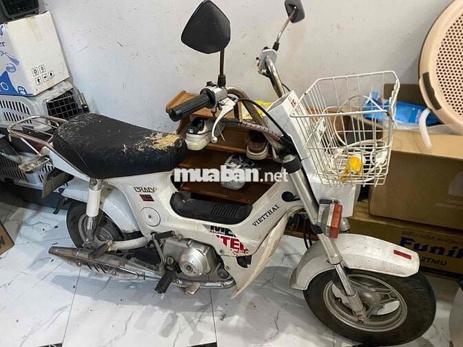 Chaly 50cc Trắng Cổ điển