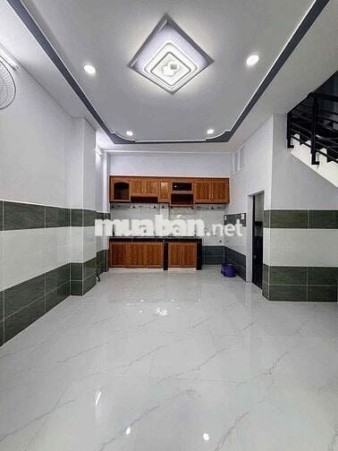 Cần bán căn nhà đẹp mới ở quận Bình Tân