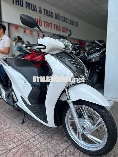 Honda Sh 150 cbs đk 2017 (bstp) chính chủ