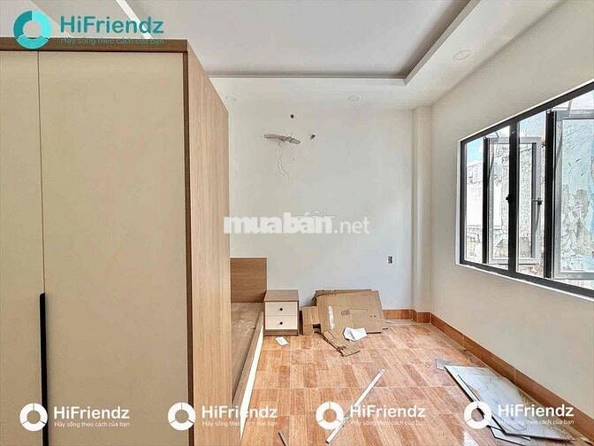 100% MỚI TINH BAN CÔNG CỬA SỔ FULL NỘI THẤT KẾ ĐẦM SEN