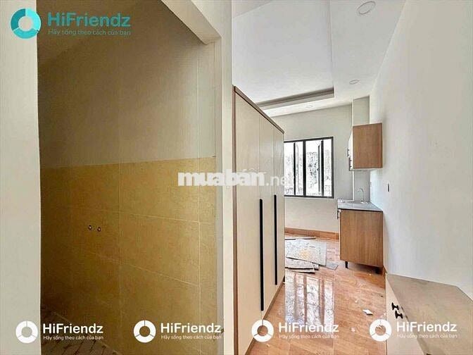 100% MỚI TINH BAN CÔNG CỬA SỔ FULL NỘI THẤT KẾ ĐẦM SEN