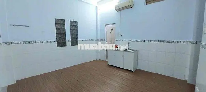 🔥Phòng trọ giá hssv gần cầu Nguyễn Văn Cừ trống sẵn thang máy