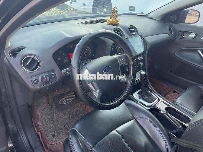 Ford Mondeo 2.3L Xăng Cửa sổ trời Đen