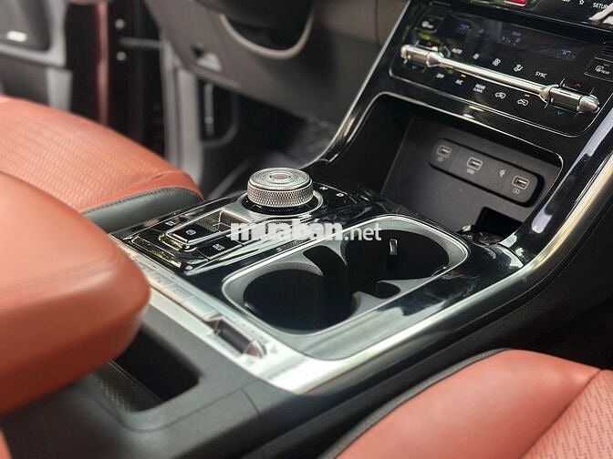 Kia Carnival Signature 2022 Đỏ mận 65.000 km