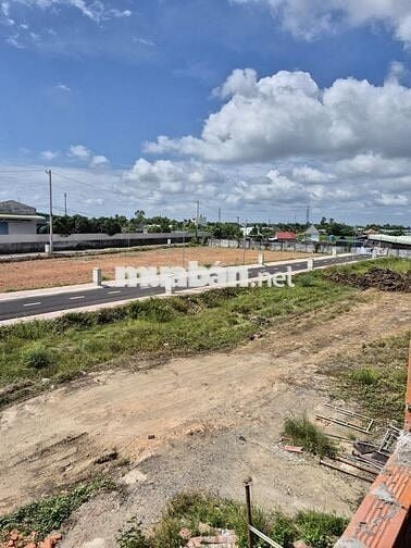 CẦN BÁN 3 LÔ ĐẤT GẦN CHỢ BÌNH CHÁNH TP.HCM