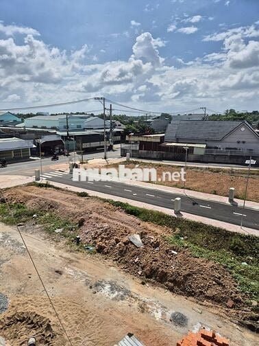 CẦN BÁN 3 LÔ ĐẤT GẦN CHỢ BÌNH CHÁNH TP.HCM