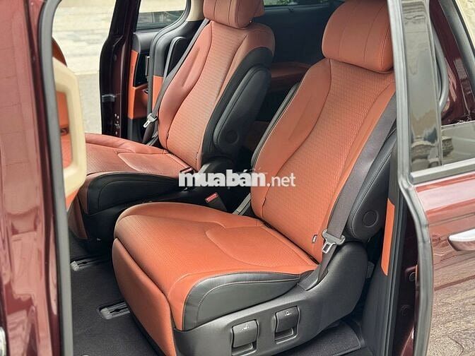 Kia Carnival Signature 2023 Diesel Đỏ mận