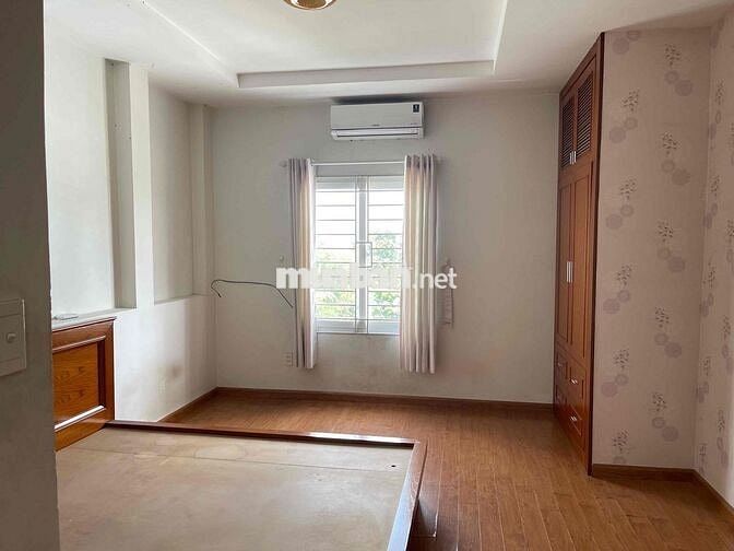 Cho thuê nhà nguyên căng , thích hợp mở văn phòng